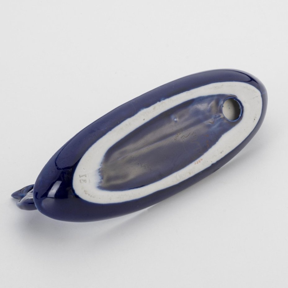 Лоток для ювелирных украшений в форме ладьи «Ильмень-озеро», фарфор, крытье кобальтом, золочение, Бронницкий завод фарфоровых изделий «Возрождение», СССР, 1971-1981 гг., Бронницкий завод фарфоровых изделий «Возрождение»