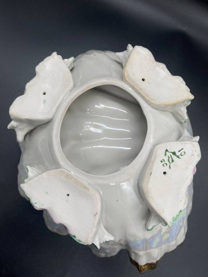 Конфетница "Ракушка", ("Морская раковина"), фарфор, роспись, люстр, золочение, Городницкий фарфоровый завод