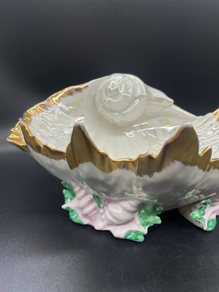 Конфетница "Ракушка", ("Морская раковина"), фарфор, роспись, люстр, золочение, Городницкий фарфоровый завод, СССР, 1970-1991 гг., Городницкий фарфоровый завод