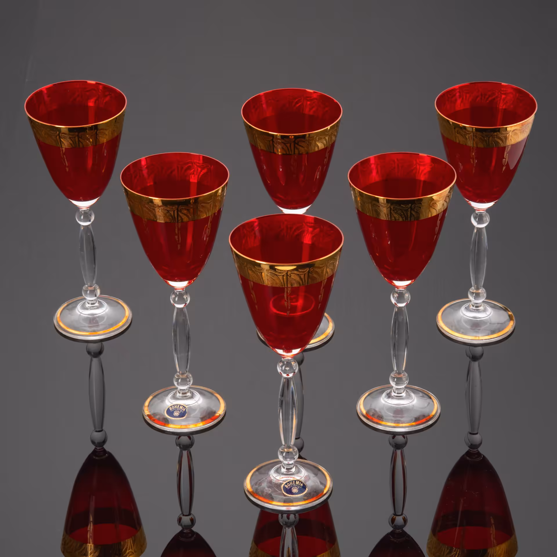 Набор из 6 бокалов клюквенного цвета с золотистой орнаментальной каймой, Bohemia Crystal (Bohemia Glass)