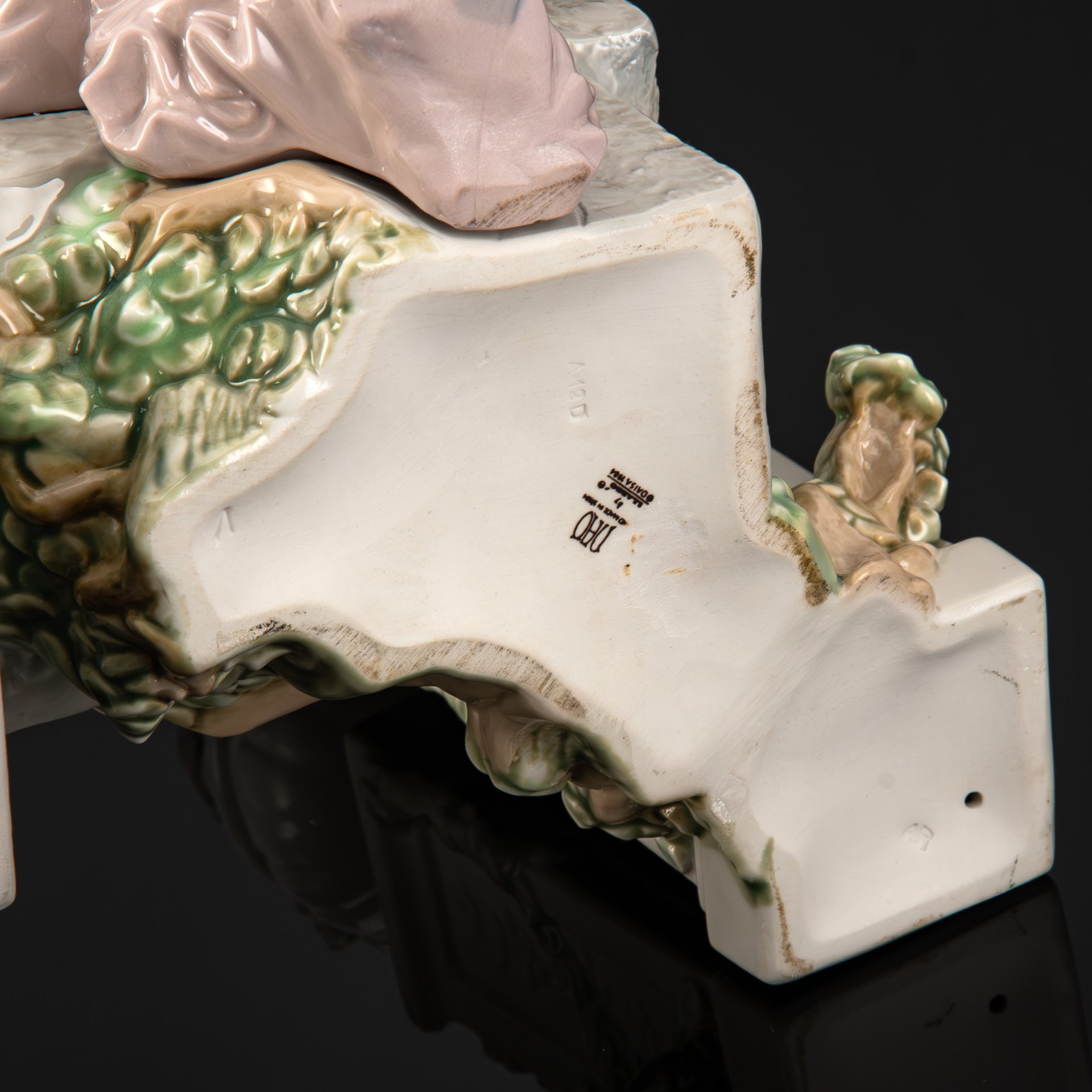 Статуэтка "Драгоценная любовь" (Арлекин и Девушка), номер модели 00422, NAO Porcelain