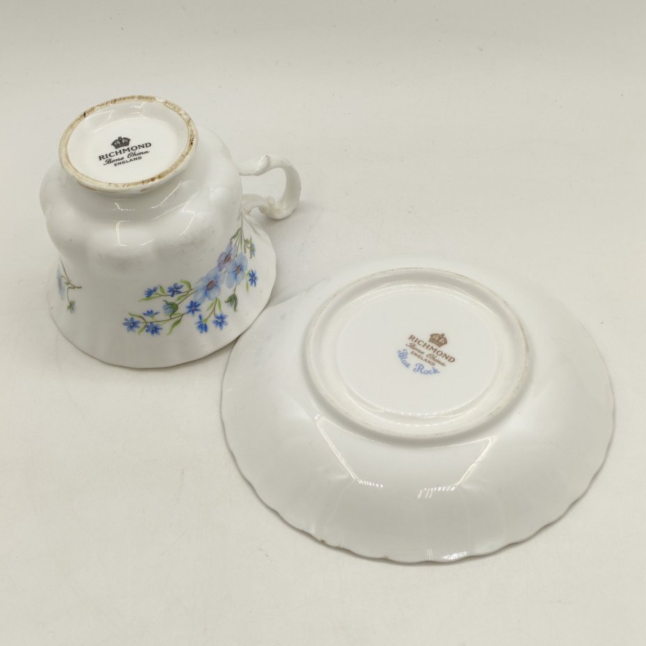 Чайная (кофейная) пара "Blue Rock", украшенная цветочным декором, Richmond