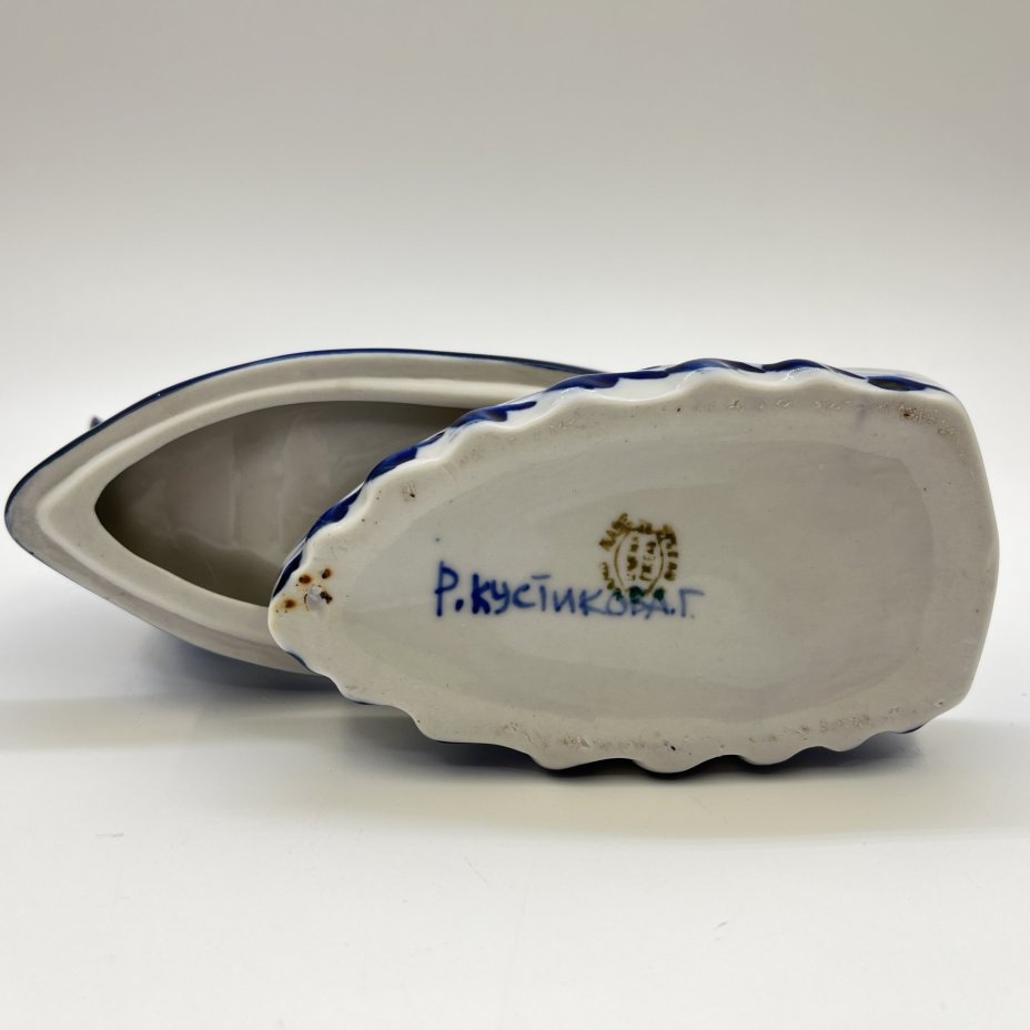 Статуэтка (шкатулка) "Свидание", роспись Кустикова Г.