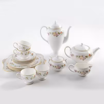 Сервиз чайно-кофейный "Цветы", дизайн MIRABELLE (17 предметов), Wedgwood