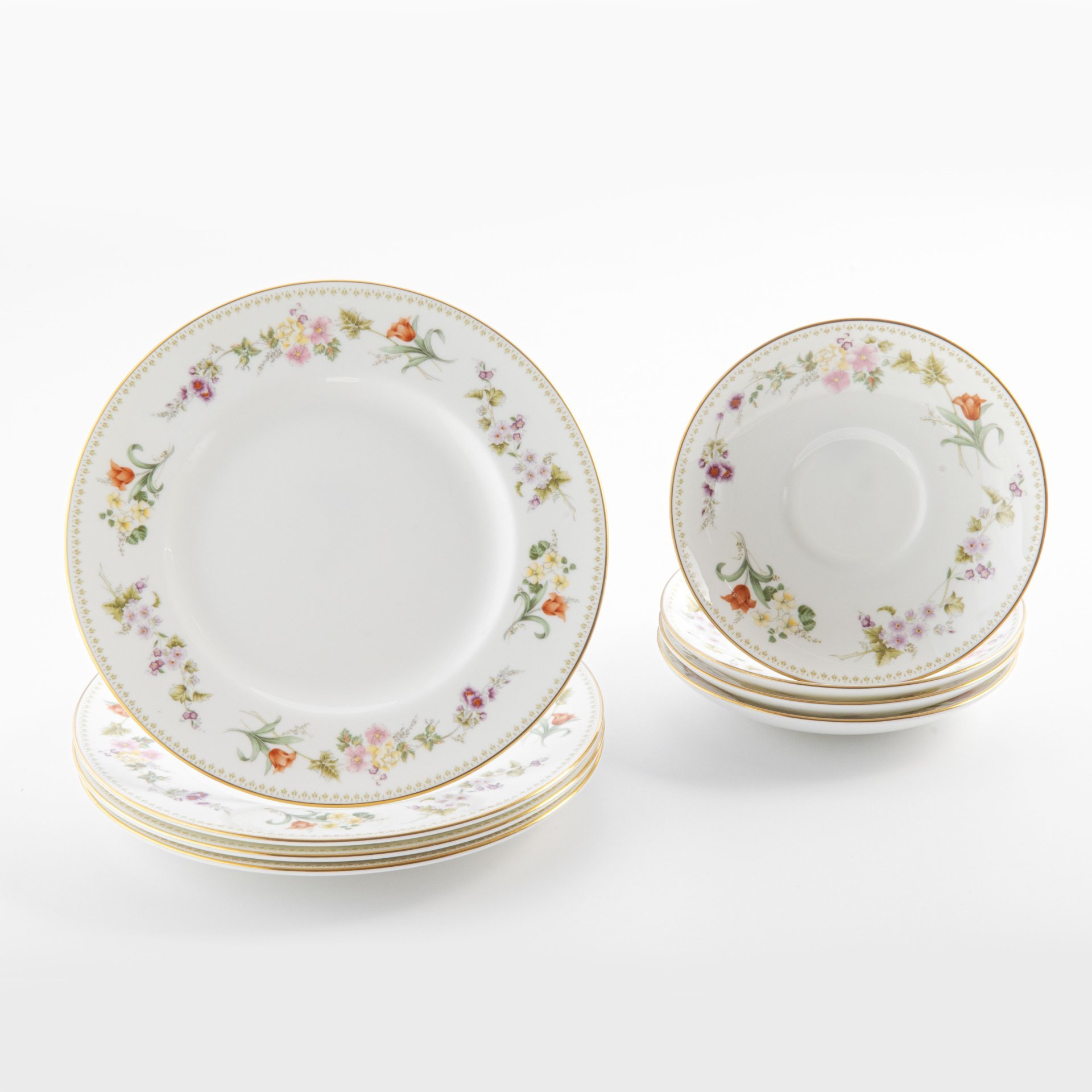 Сервиз чайно-кофейный "Цветы", дизайн MIRABELLE (17 предметов), Wedgwood