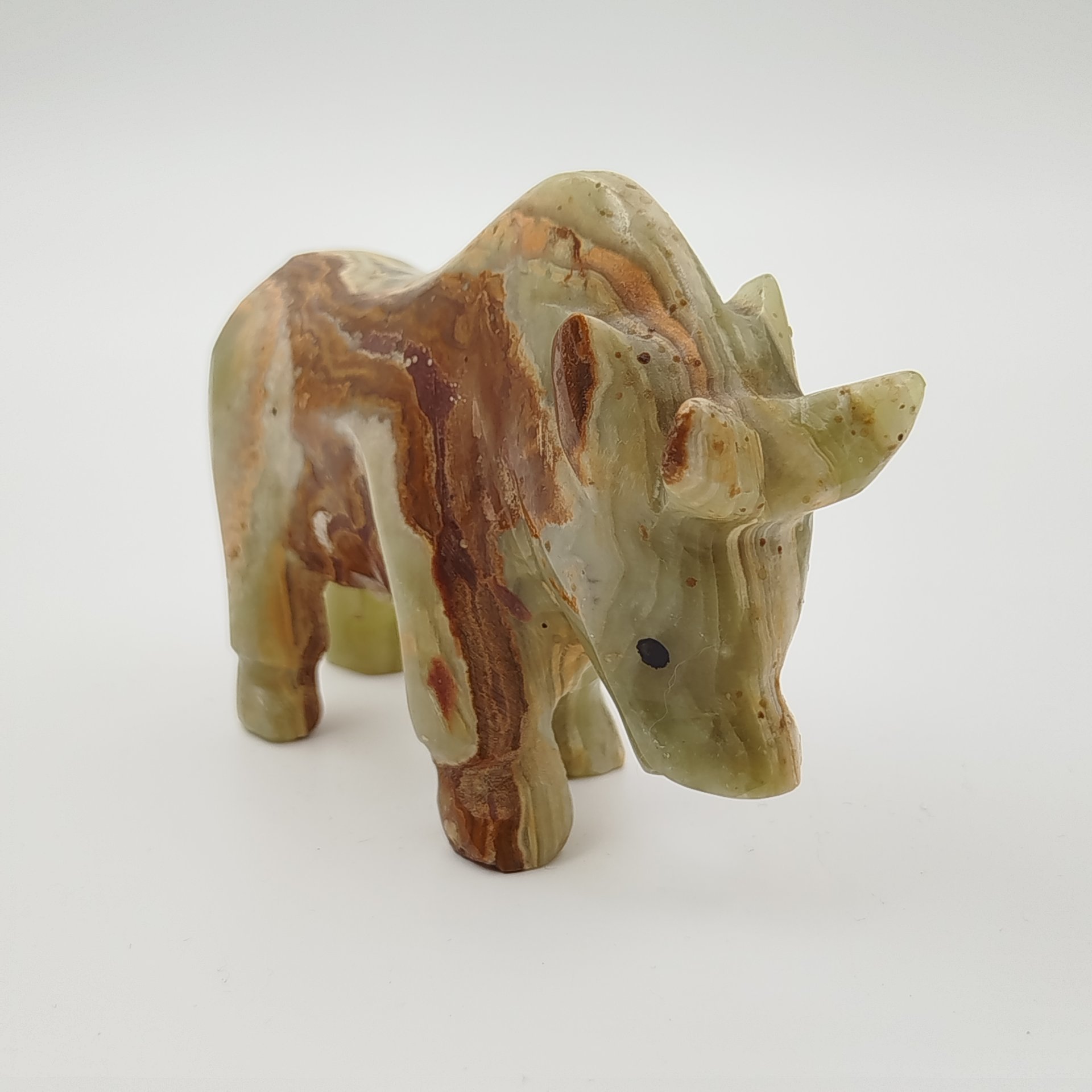 Статуэтка "Бык", оникс, резьба, Азия, 2000-2015 гг.