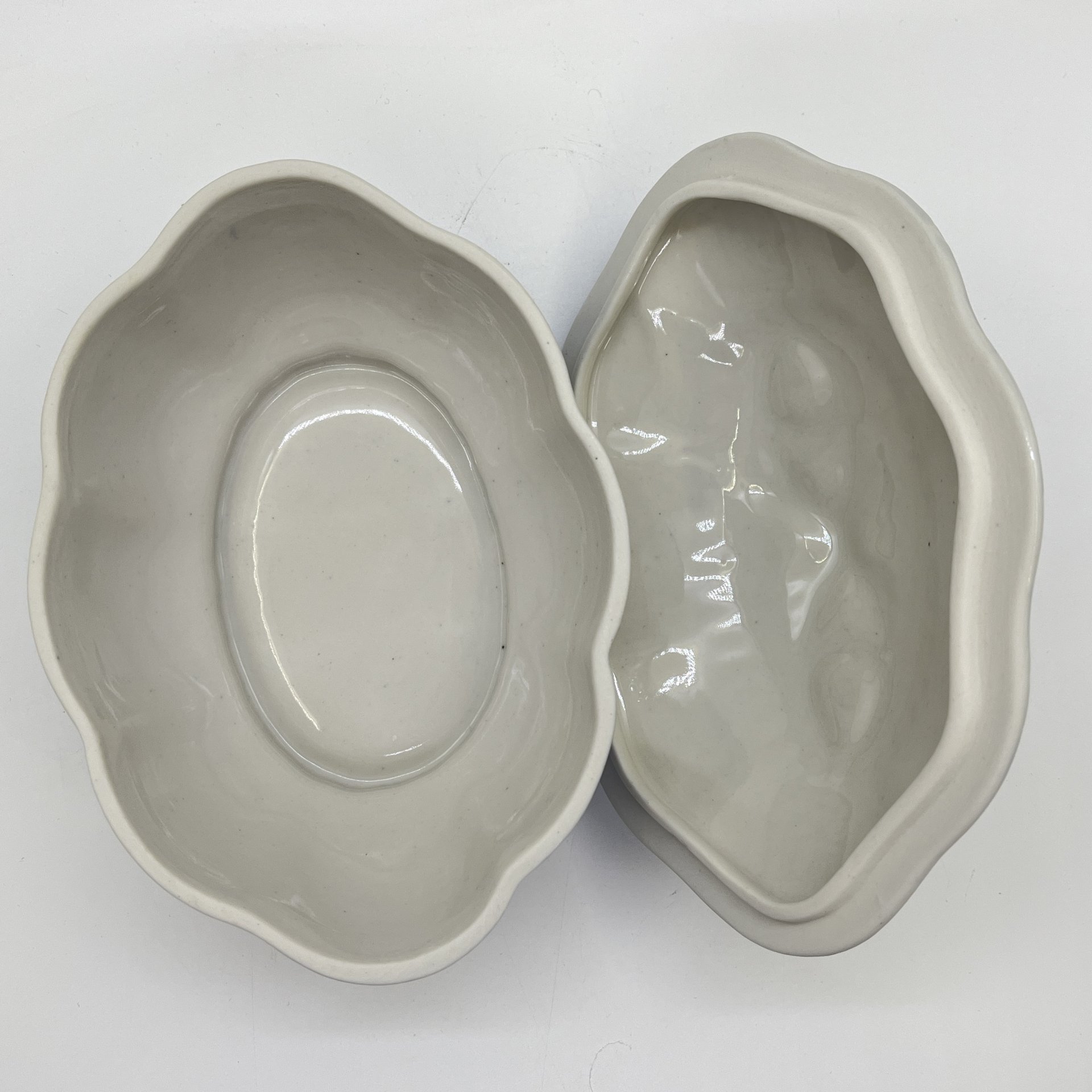 Сахарница (шкатулка) с цветочным декором, фарфор, роспись, Объединение «Гжель», СССР, 1986-1991 гг.