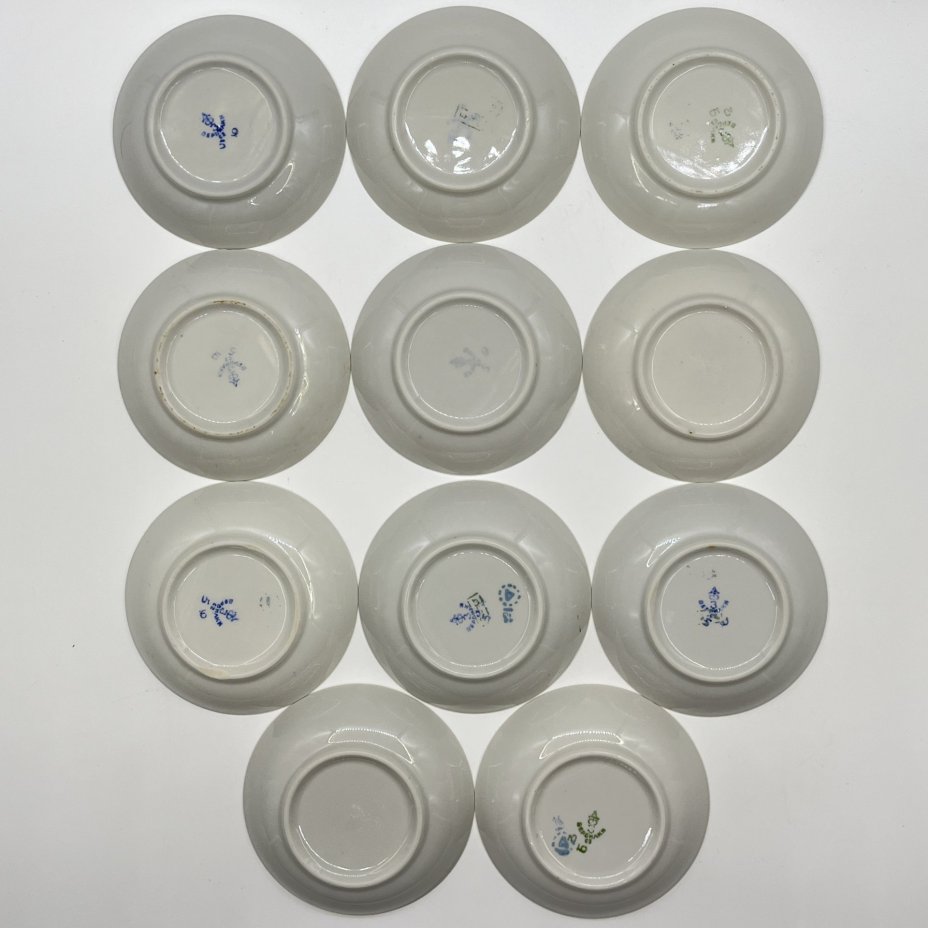 Набор из 11-ти розеток, в подборе, фарфор, золочение, Дмитровский фарфоровый завод (ДФЗ Вербилки), СССР, 1954-1965 гг.