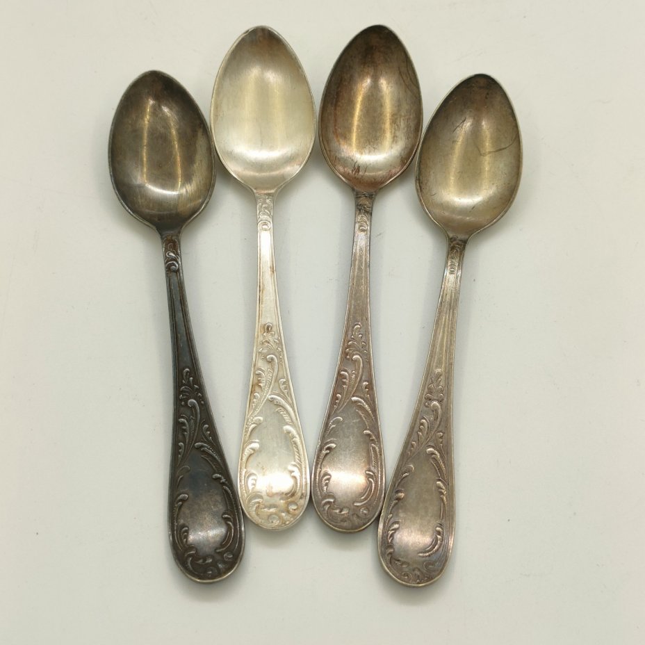 Набор из 4-х чайных ложек с растительным декором (в подборе), мНЦ (медь-никель-цинк), Кольчугинский завод цветных металлов, СССР, 1950-1990 гг.
