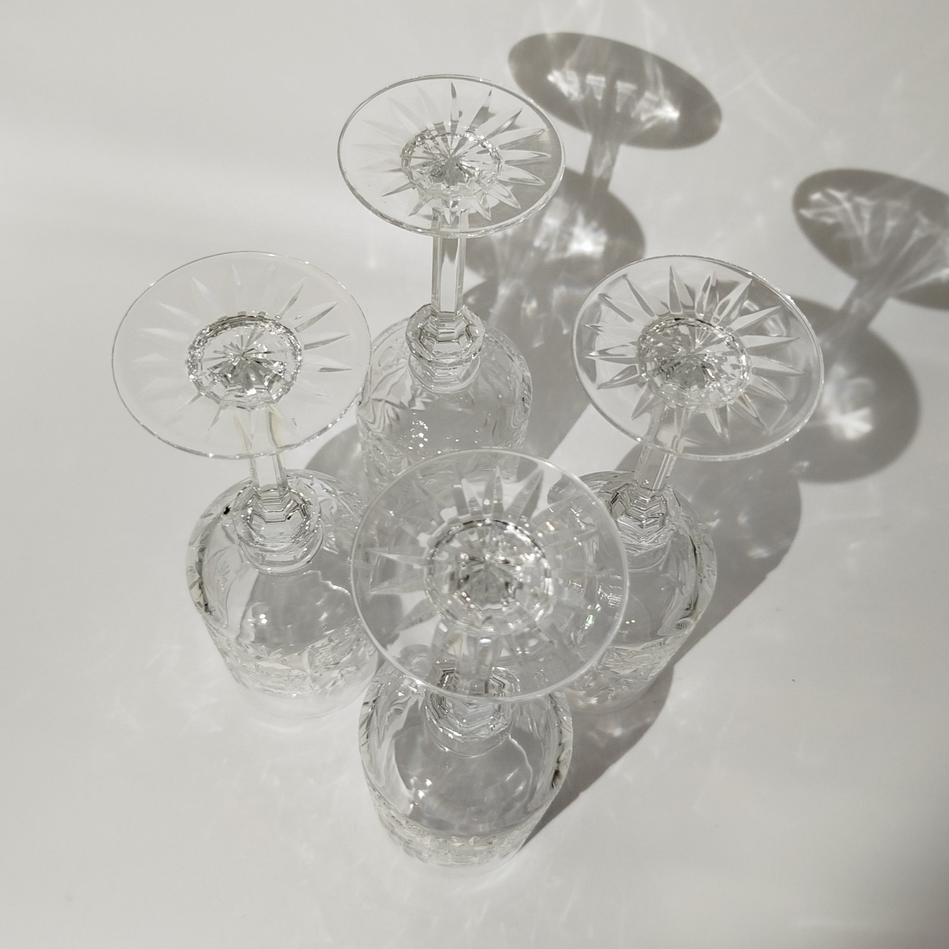 Набор из 4-х бокалов, украшенных геометрическим декором, хрусталь, алмазная грань, СССР, 1970-1990 гг.