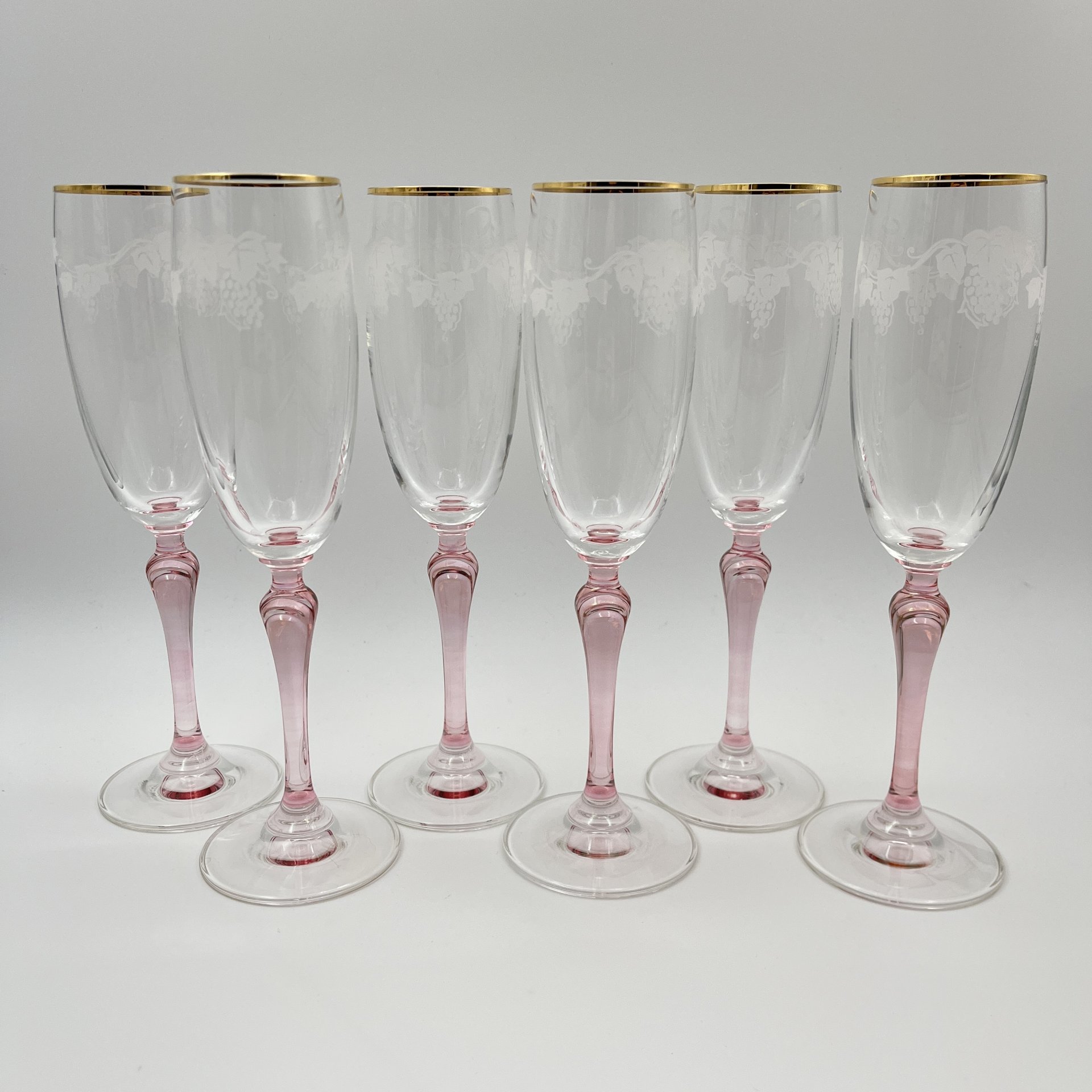 Набор из 6 бокалов (фужеров) для шампанского с декором в виде виноградной лозы