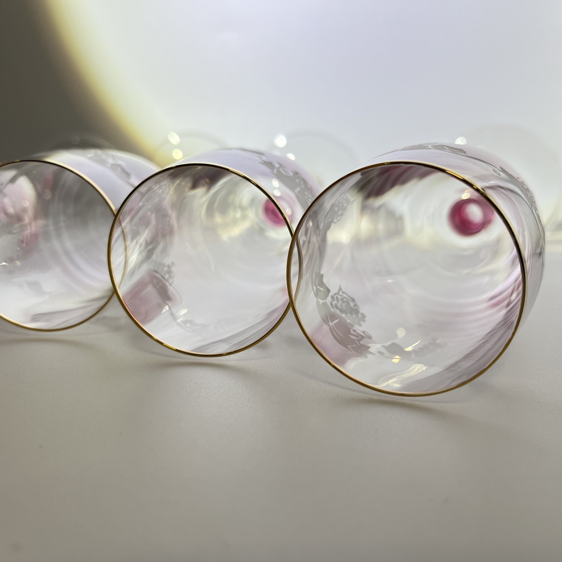 Набор из 6 бокалов (фужеров) для шампанского с декором в виде виноградной лозы