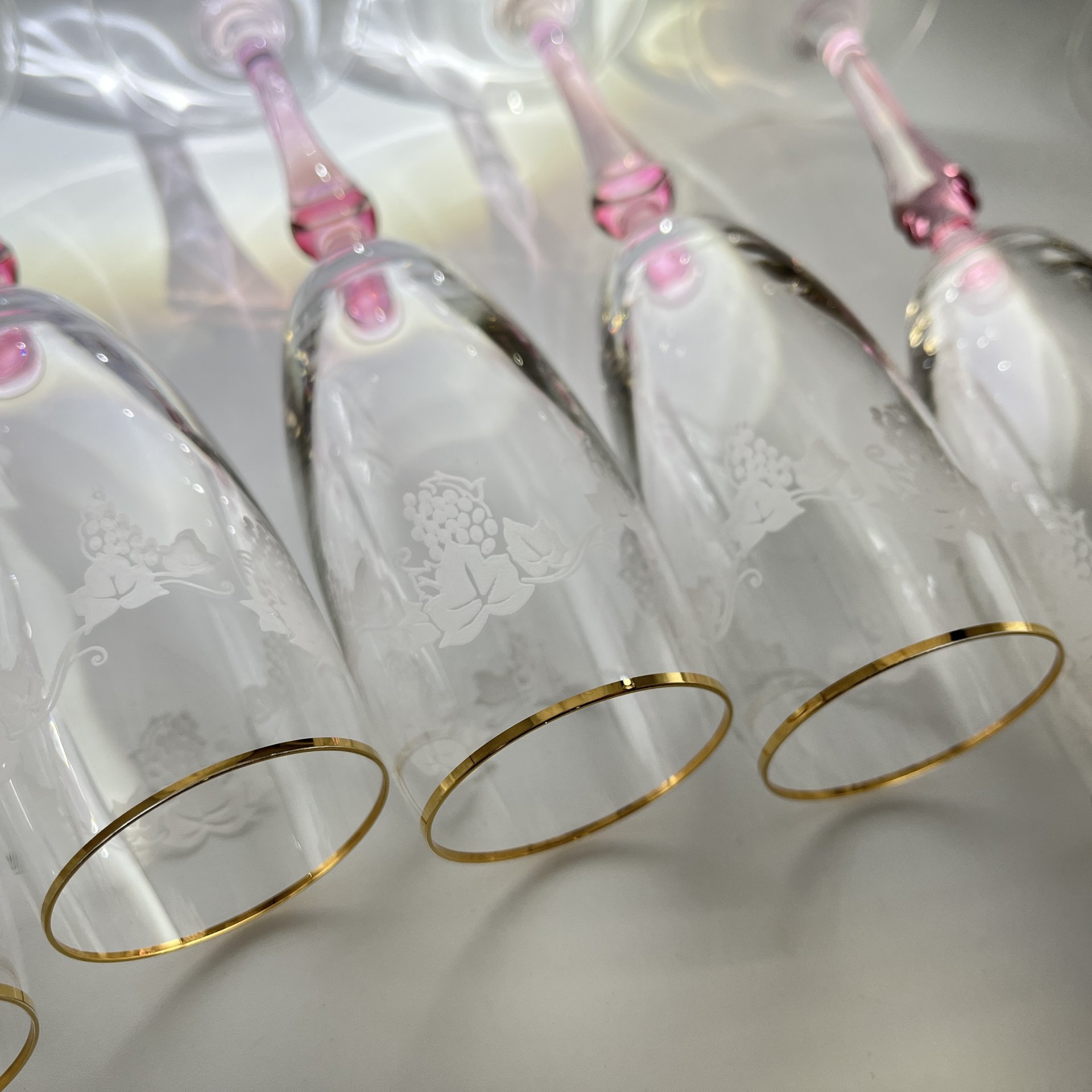 Набор из 6 бокалов (фужеров) для шампанского с декором в виде виноградной лозы