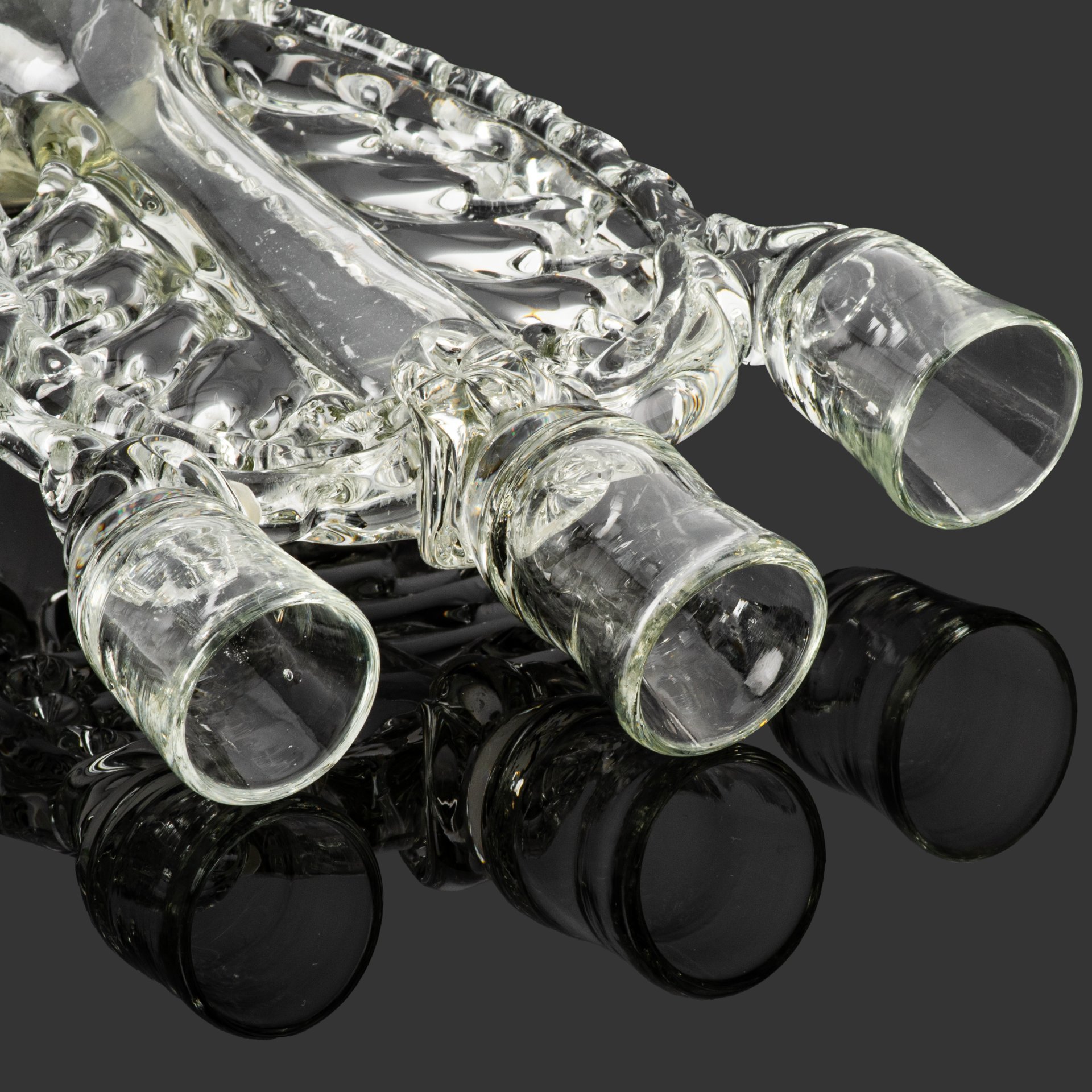 Подсвечник на 3 свечи, автор Мери Евгения Андреевна/Мациевский Я. Г., стекло, гутная техника, налепы, Львовская керамико-скульптурная фабрика (ЛКСФ), СССР, 1970-1990 гг.