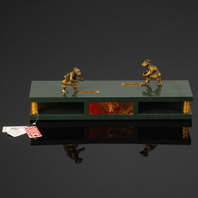 Настольный сувенир для фиксации монет "Денежки" (подставка для монет), Moiseikin, яшма, бронза, Россия, 2013 г.