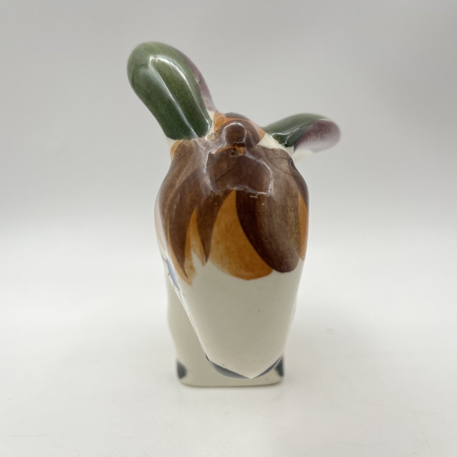 Статуэтка "Ослик", авторы Сергеев В. А., Крохина Ф. Н., фаянс, роспись, Конаковский фаянсовый завод им. М.И. Калинина (ЗиК Конаково), СССР, 1974-1991 гг.