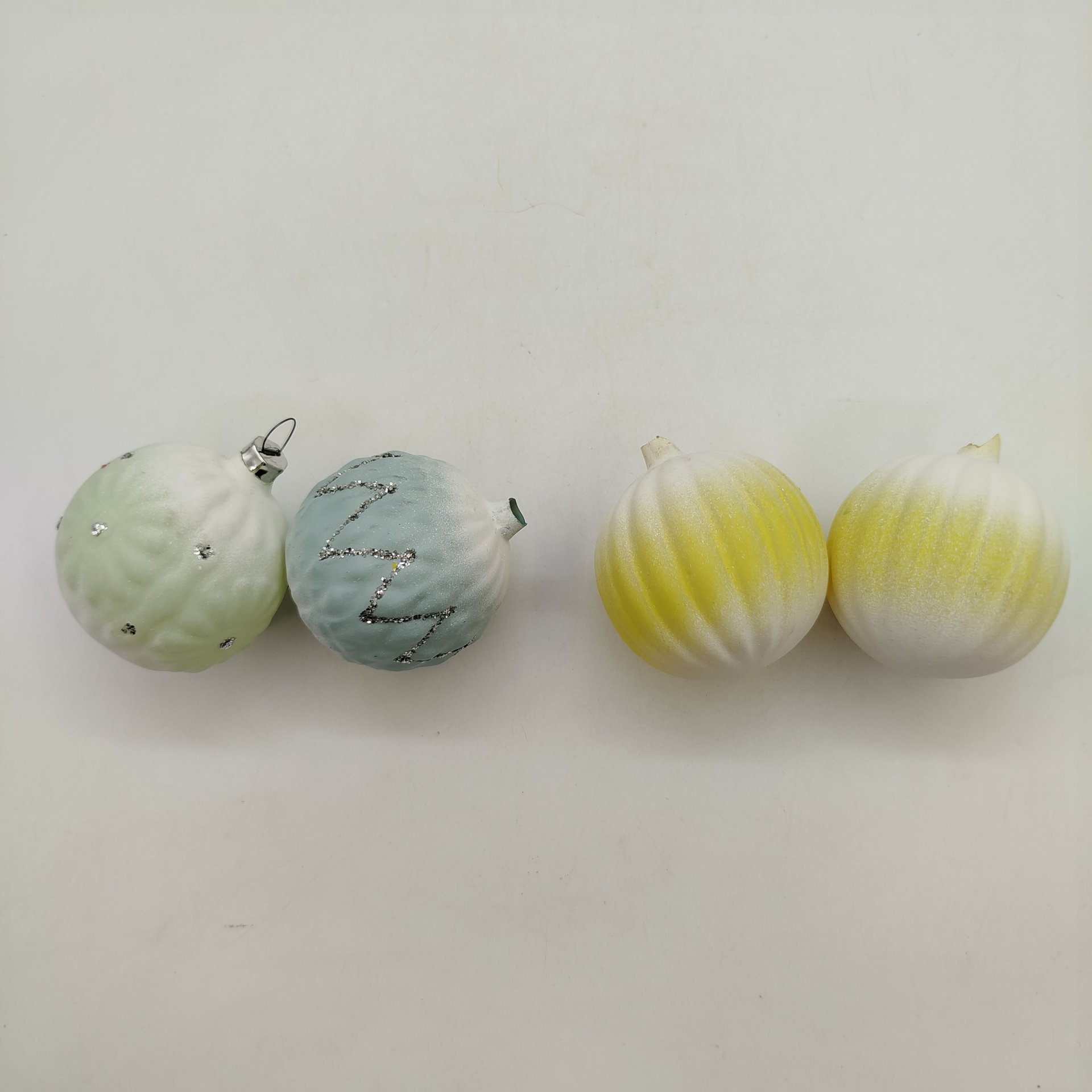 Набор из четырех ёлочных игрушек, стекло, металл, Московский завод ёлочных украшений, СССР, 1970-1990 гг.