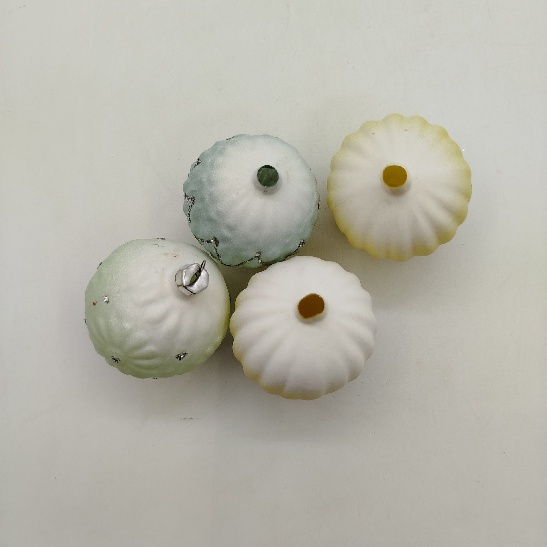 Набор из четырех ёлочных игрушек, стекло, металл, Московский завод ёлочных украшений, СССР, 1970-1990 гг.