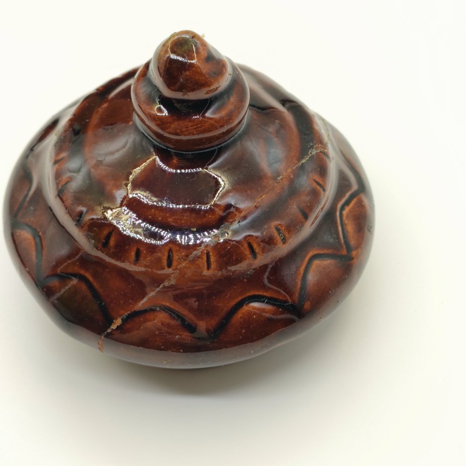 Кувшин, декорированный фигурой птицы, автор Н.К. Насонова, керамика, глазурь, Скопинская керамика, СССР, 1970-1990 гг.