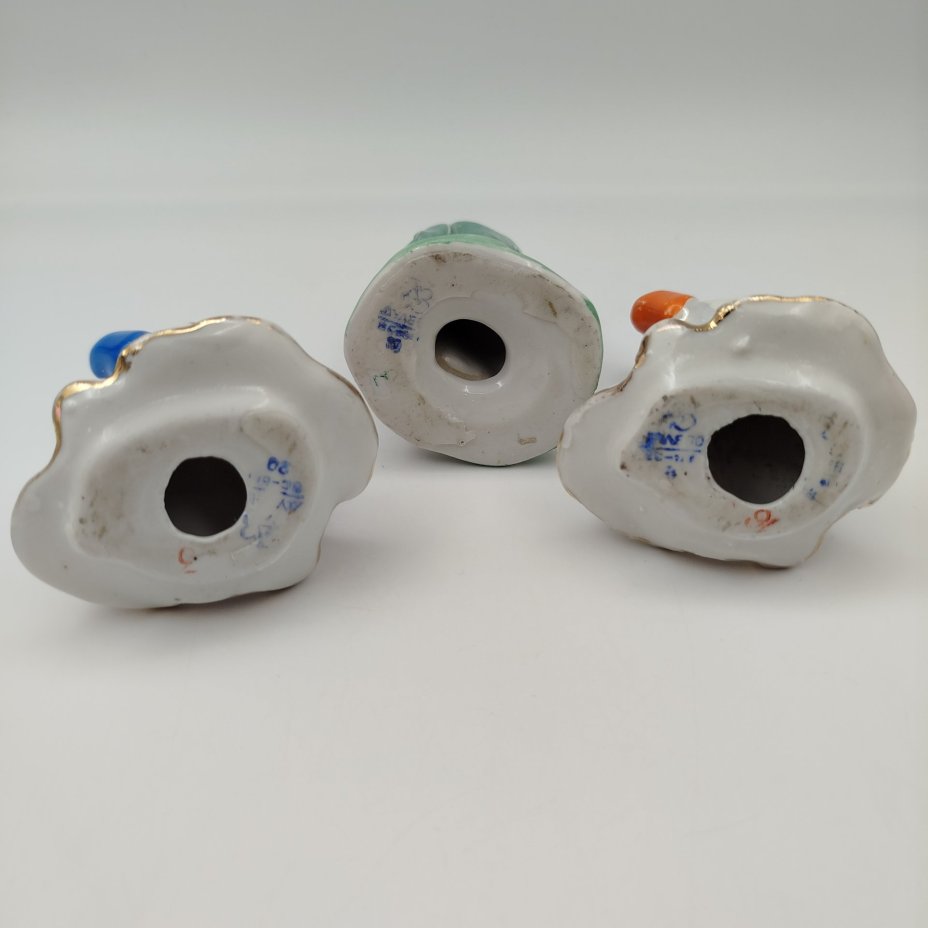 Скульптурная композиция из 3-х статуэток "Русский перепляс", автор А.Д. Бржезицкая, фарфор, роспись, люстр, золочение, Дулевский фарфоровый завод (Дулёво), СССР, 1961 г.