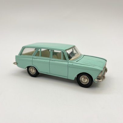 Масштабная модель автомобиля  "Москвич 427" в зеленом цвете, 1:43, модель А4, Саратовский завод «Тантал», металл, пластик, СССР, 1974-1978 гг.