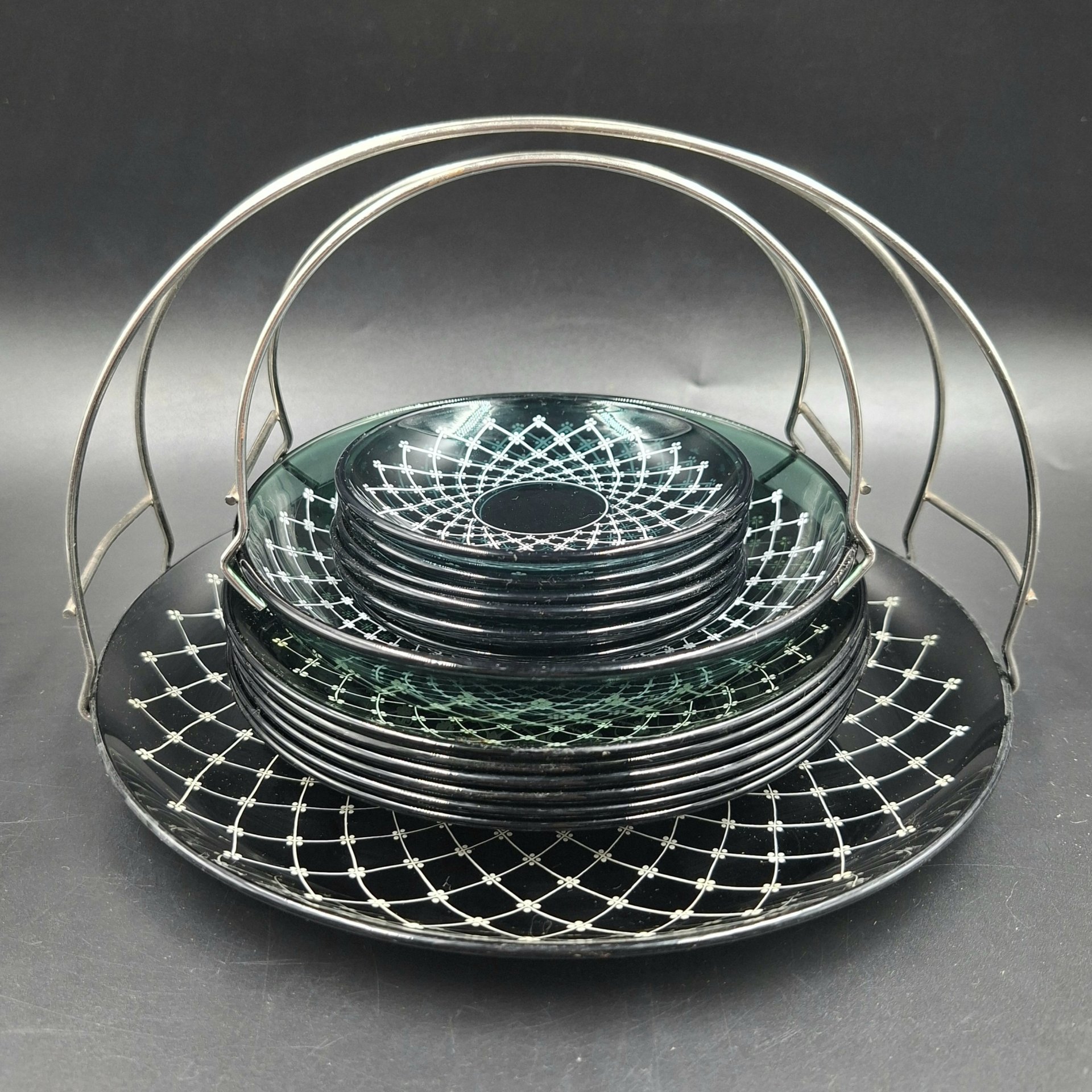 Набор для подачи десерта на 6 персон (блюдо, глубокая тарелочка, 6 блюдец, 6 розеток), стекло, печать, металл, Россия, 1990-2000 гг.