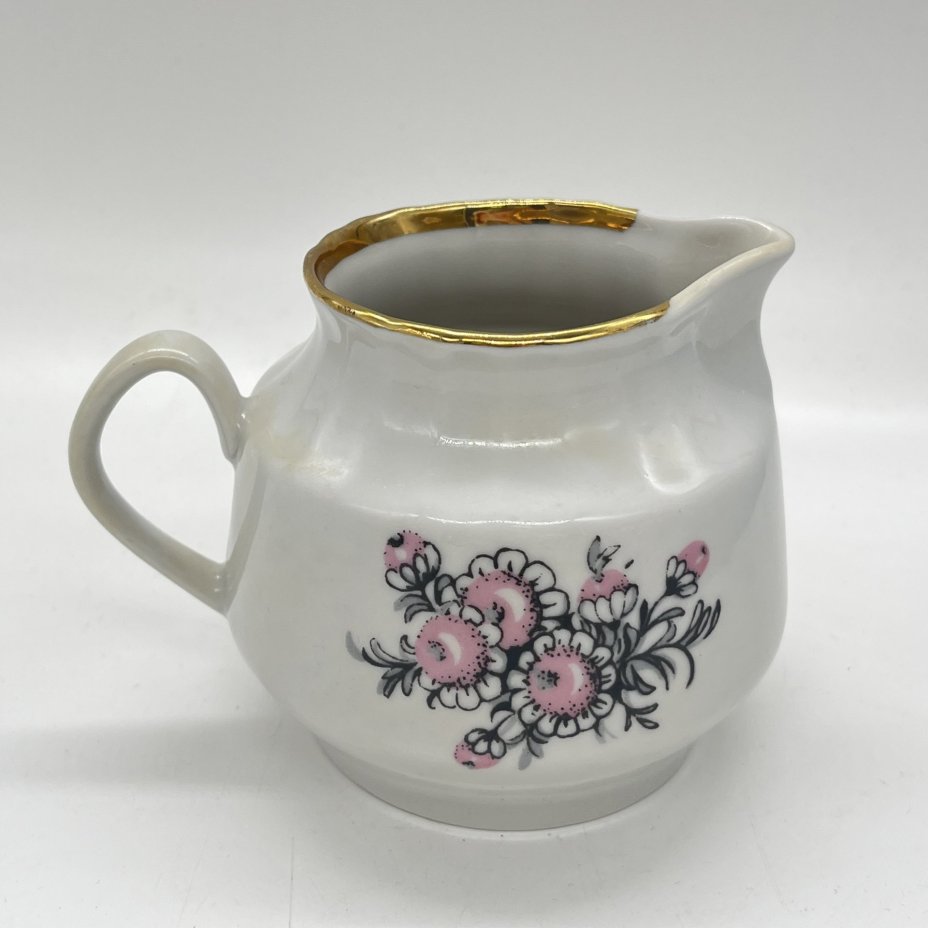 Молочник с цветочным декором, фарфор, золочение, деколь, Рижский фарфорово-фаянсовый завод, СССР, 1960-1980 гг.