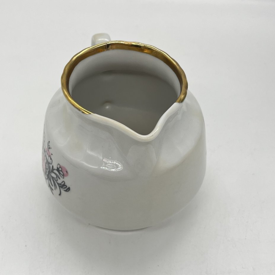 Молочник с цветочным декором, фарфор, золочение, деколь, Рижский фарфорово-фаянсовый завод, СССР, 1960-1980 гг.