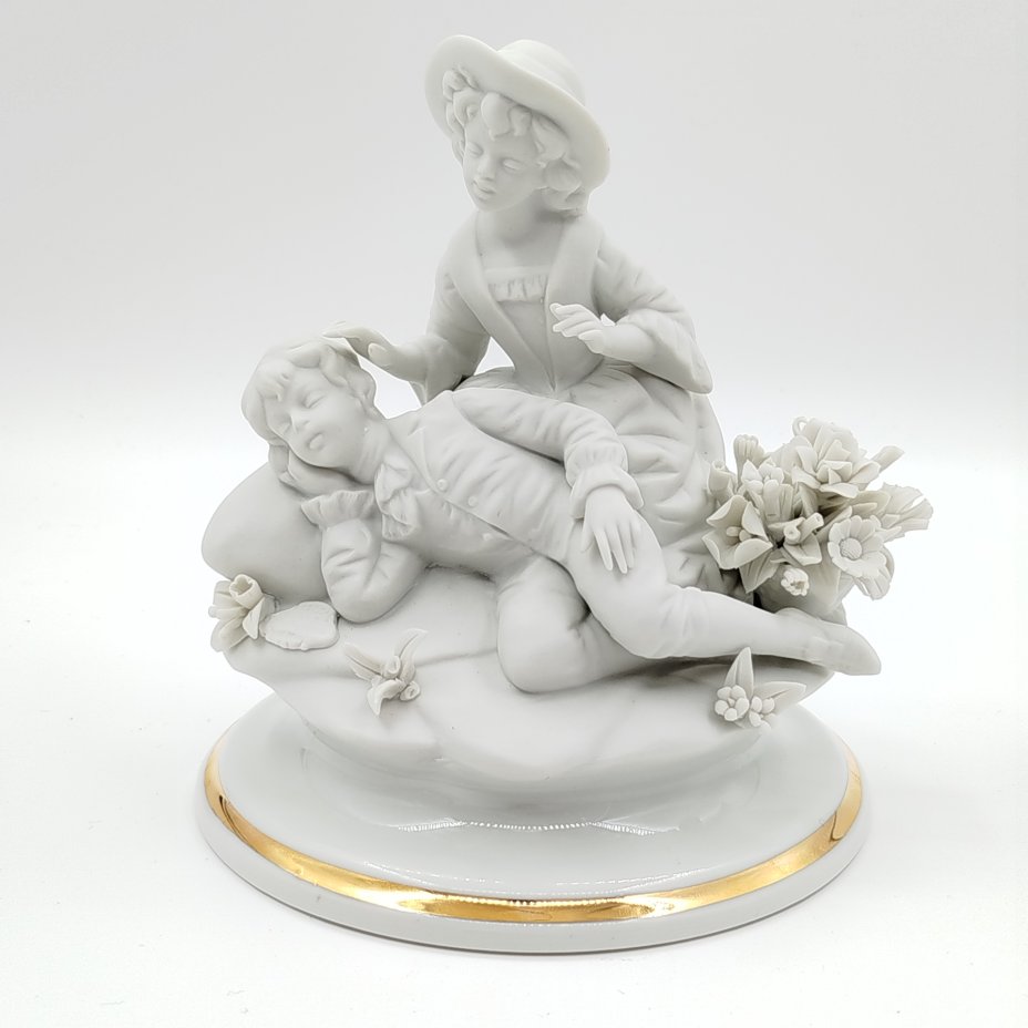 Статуэтка "Пасторальная сцена", мастерская Роберто Марколина (Porcellane Pausolino), Capodimonte (Каподимонте)