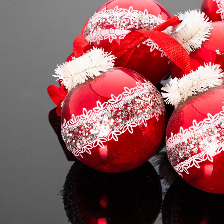 Набор елочных игрушек (шары разноцветные 25 шт.) в родной коробке, ФЕБ Тюрингер Глазшмук