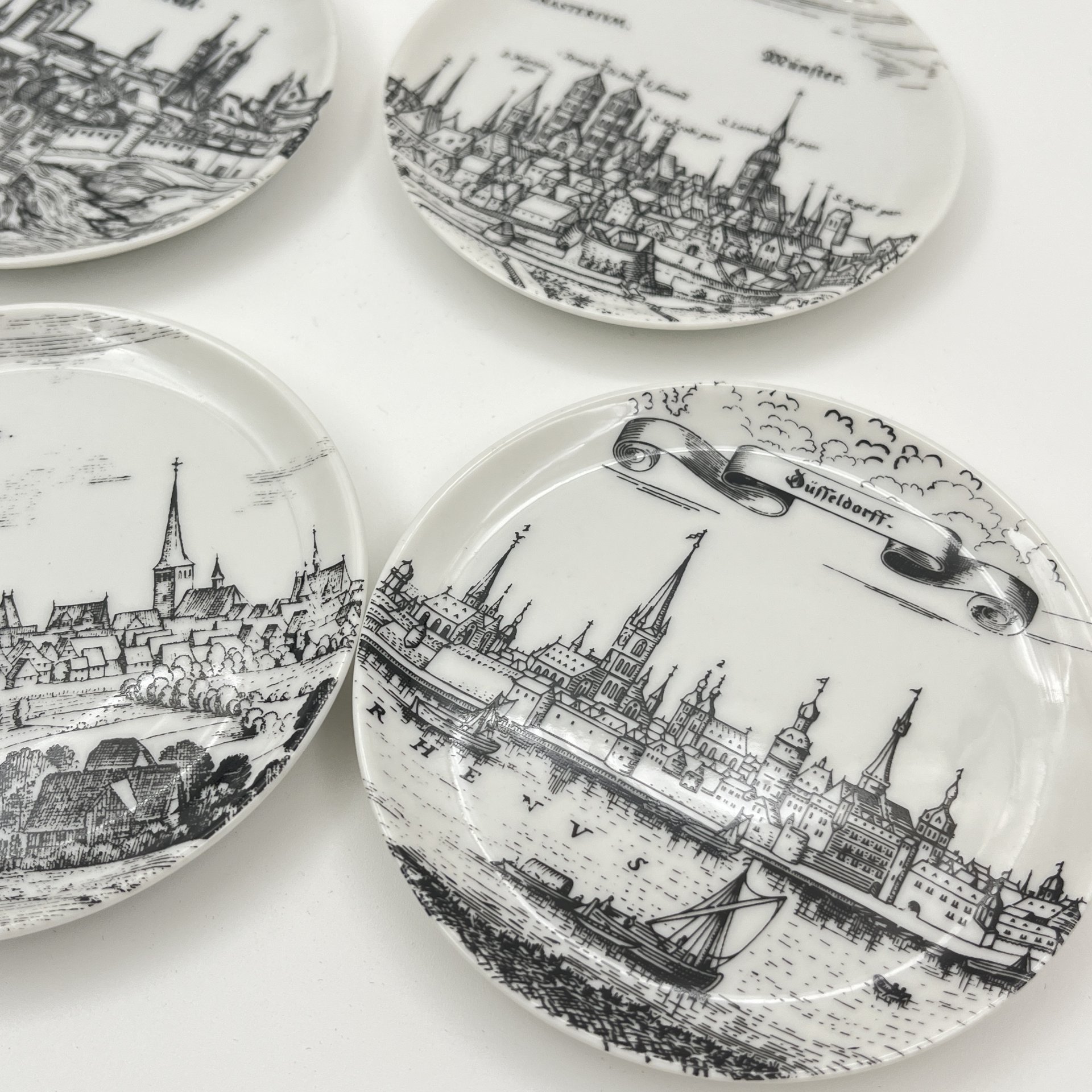 Набор из 6-ти розеток, украшенных изображением городов, Altenkunstadt, фарфор, деколь, Германия, 1960-1980 гг.