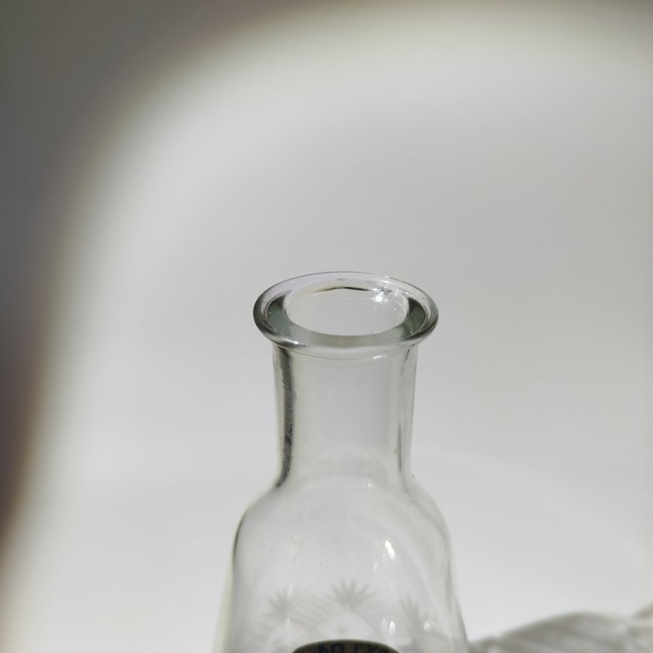 Графин/штоф с резным декором, хрусталь, алмазная грань, Гусевской хрустальный завод (Гусь-Хрустальный), Российская Федерация, 1990-2015 гг.