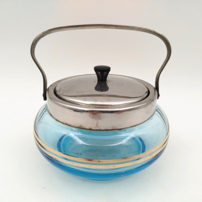 Сахарница с ручкой, декорированная линиями, стекло, металл, золочение, СССР, 1970-1990 гг.