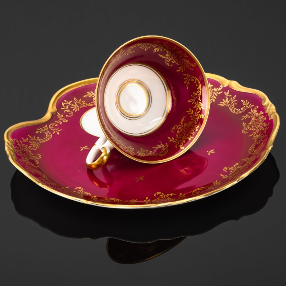 Чайная пара с фигурным блюдцем, коллекция "Dora", фарфор, крытье, золочение, Weimar Porzellan (Веймарский фарфор), ГДР, 1949-1980 гг.