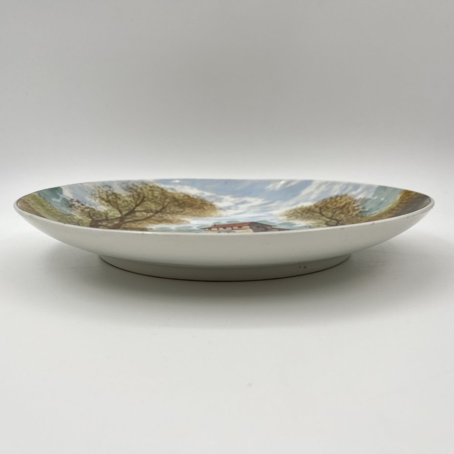 Тарелка настенная (декоративная) с изображением пейзажа