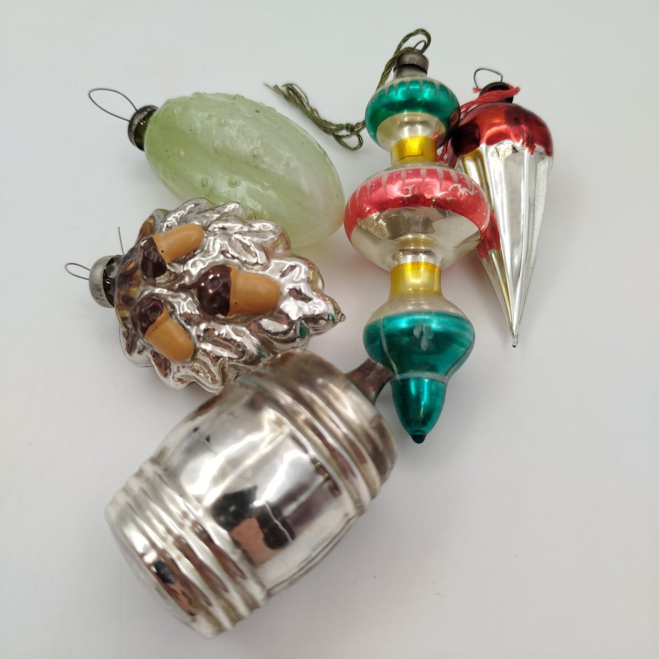 Набор из пяти подвесных ёлочных игрушек (в подборе)