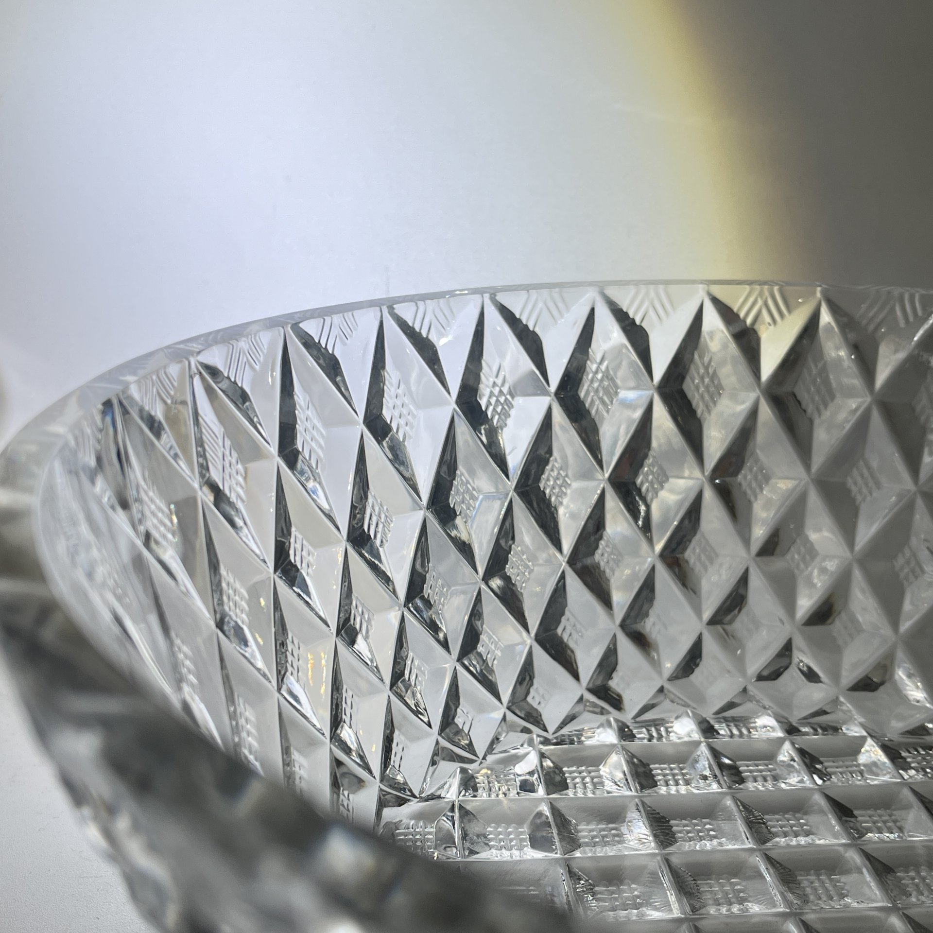 Фруктовница с геометрическим декором, хрусталь, пресс, СССР, 1970-1990 гг.