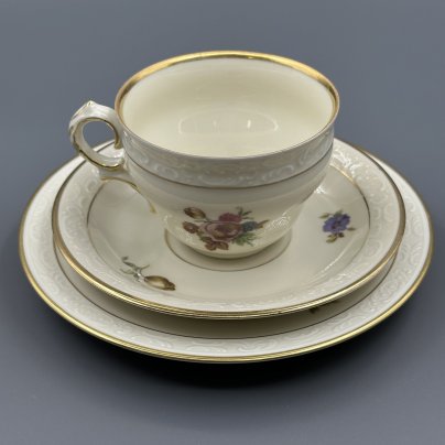 Трио чайное с цветочным декором, "Kjøbenhavns Porcellains Maleri"