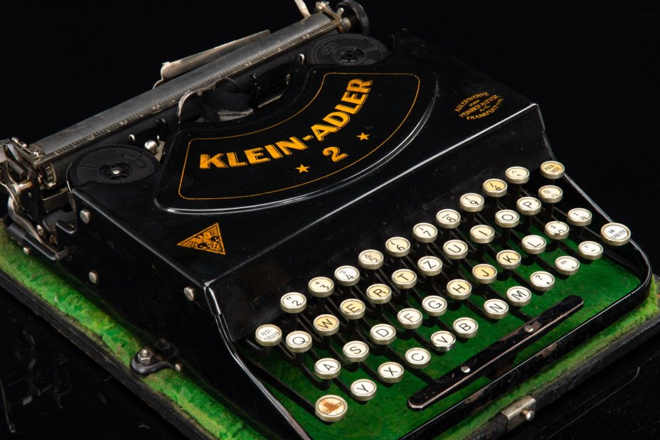 Машинка печатная "Klein-Adler 2" в оригинальном футляре, металл, краска, дерево, ткань, Германия, 1920-1940 гг.