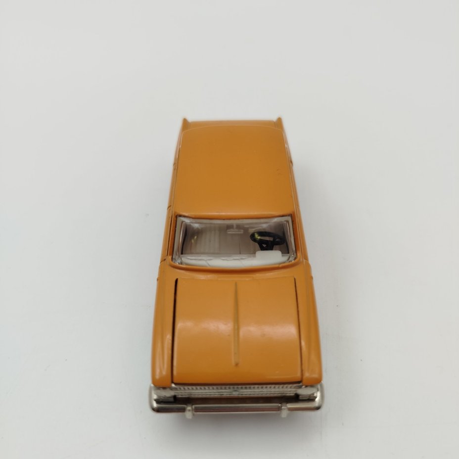 Модель автомобиля "Москвич 412"