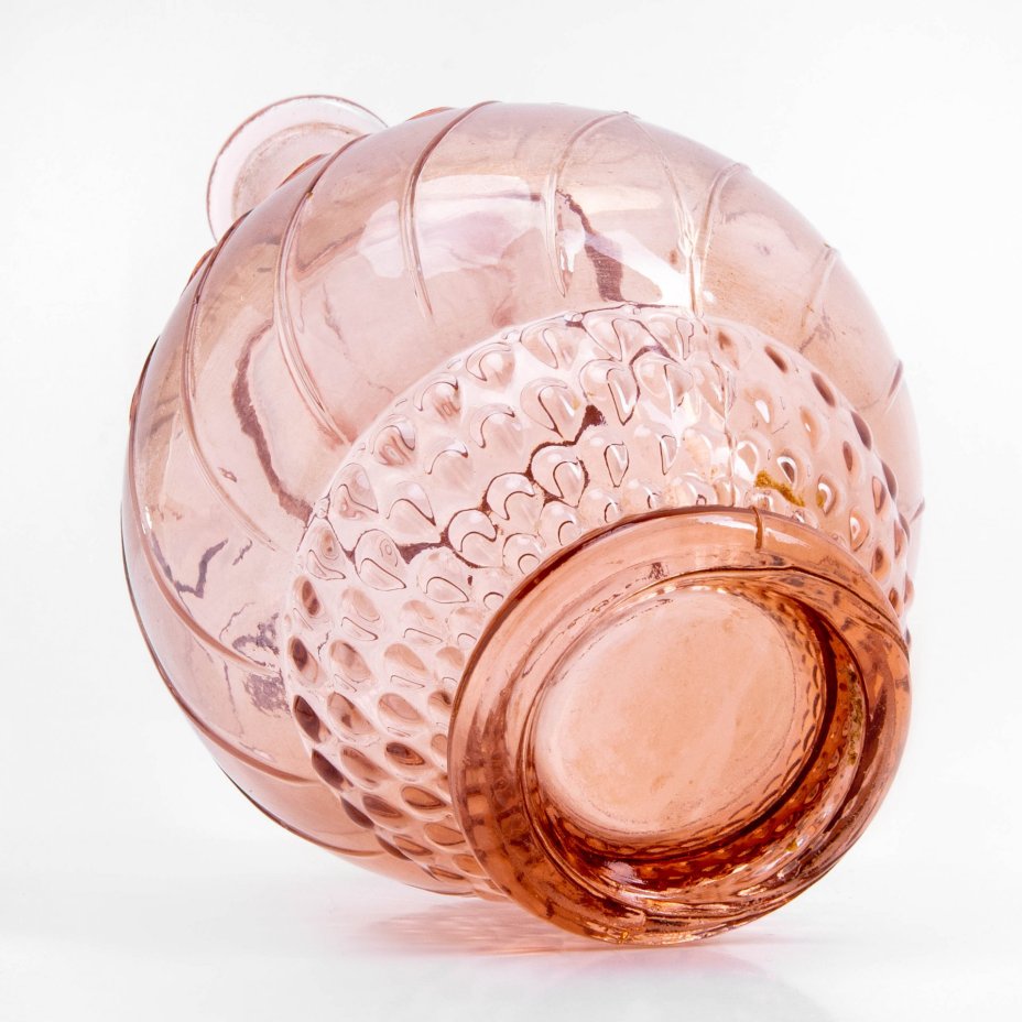 Графин из розового стекла  с рельефным декором, цветное стекло, СССР, 1950-1970 гг.