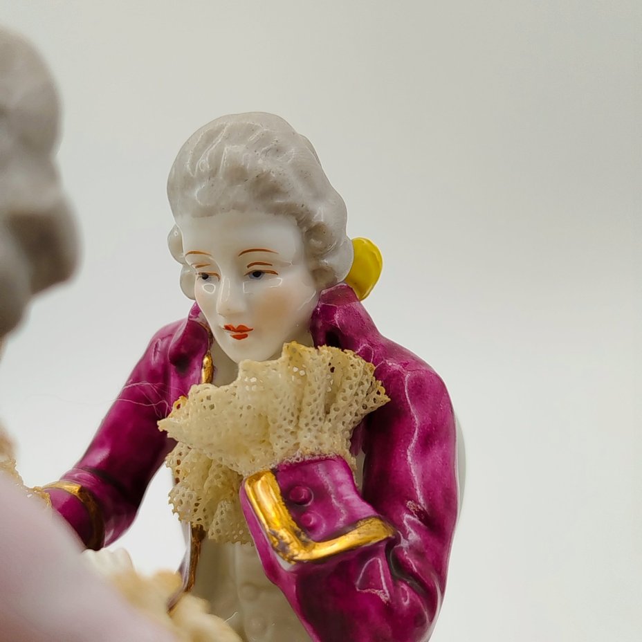 Статуэтка "Игра в шашки" ("Галантная сцена")