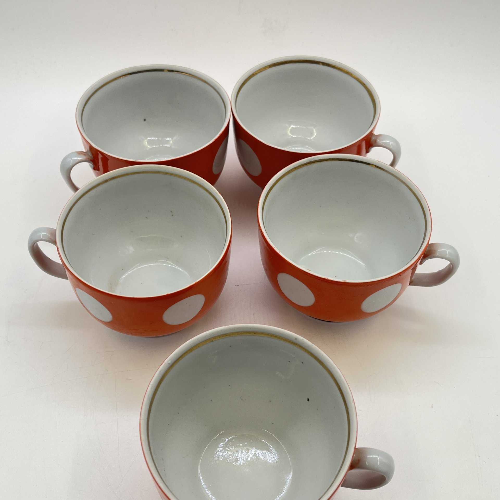 Набор из 5 чашек в горошек, фарфор, крытье, золочение, Довбышский фарфоровый завод (Довбыш), СССР, 1970-1990 гг.