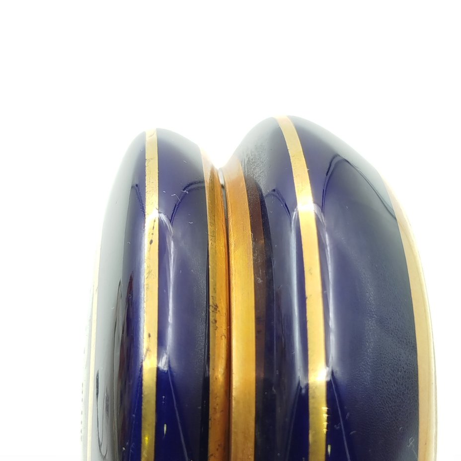 Шкатулка кобальтового цвета, украшенная изображением цветов, фарфор, роспись, золочение, Lichte Porzellan (Лихте), Германия, 1954-1972 гг.