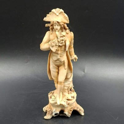 Статуэтка "Галантный кавалер", фарфор, роспись, Западная Европа, 1880-1920 гг.