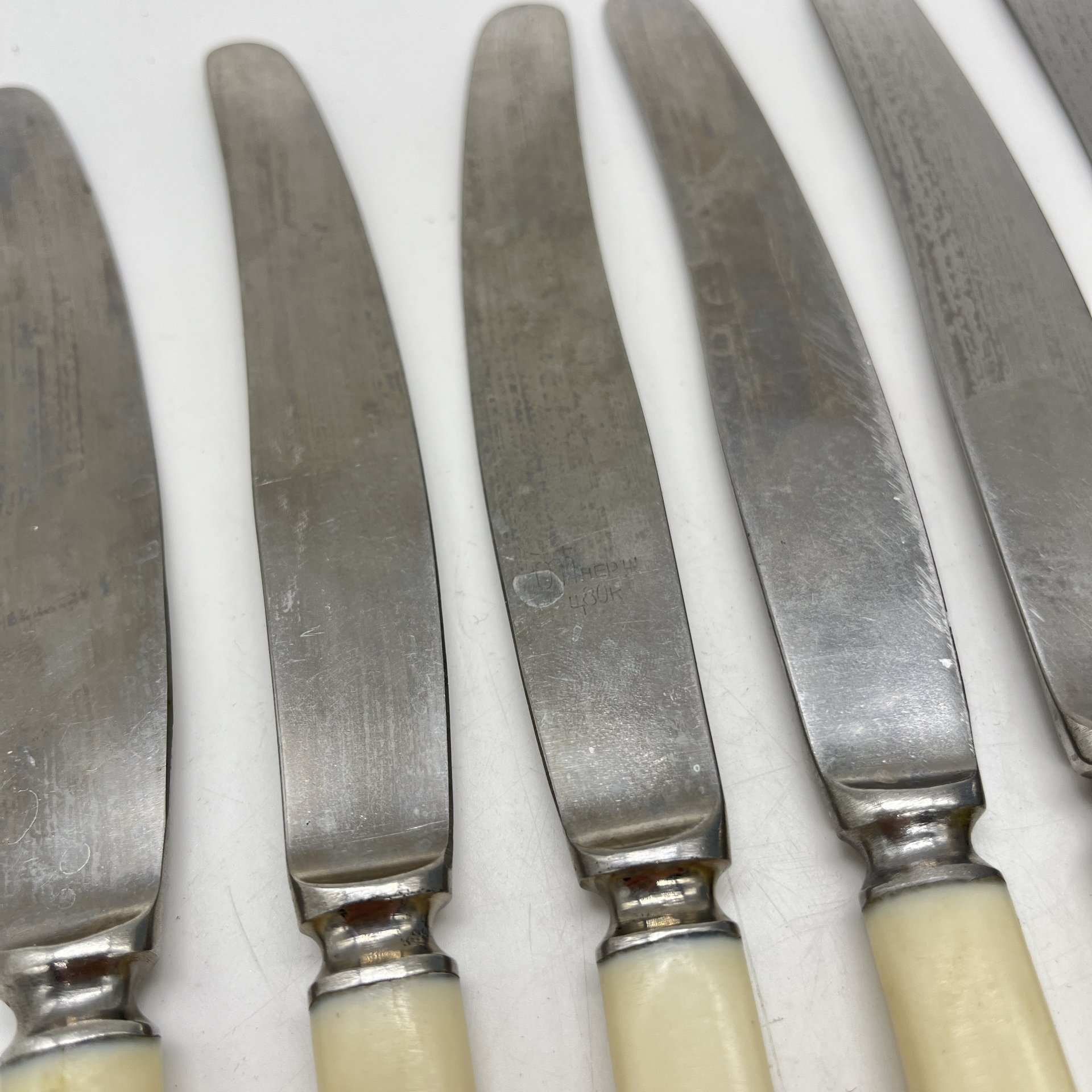 Набор из 7 столовых ножей, металл, пластик, СССР, 1960-1980 гг.