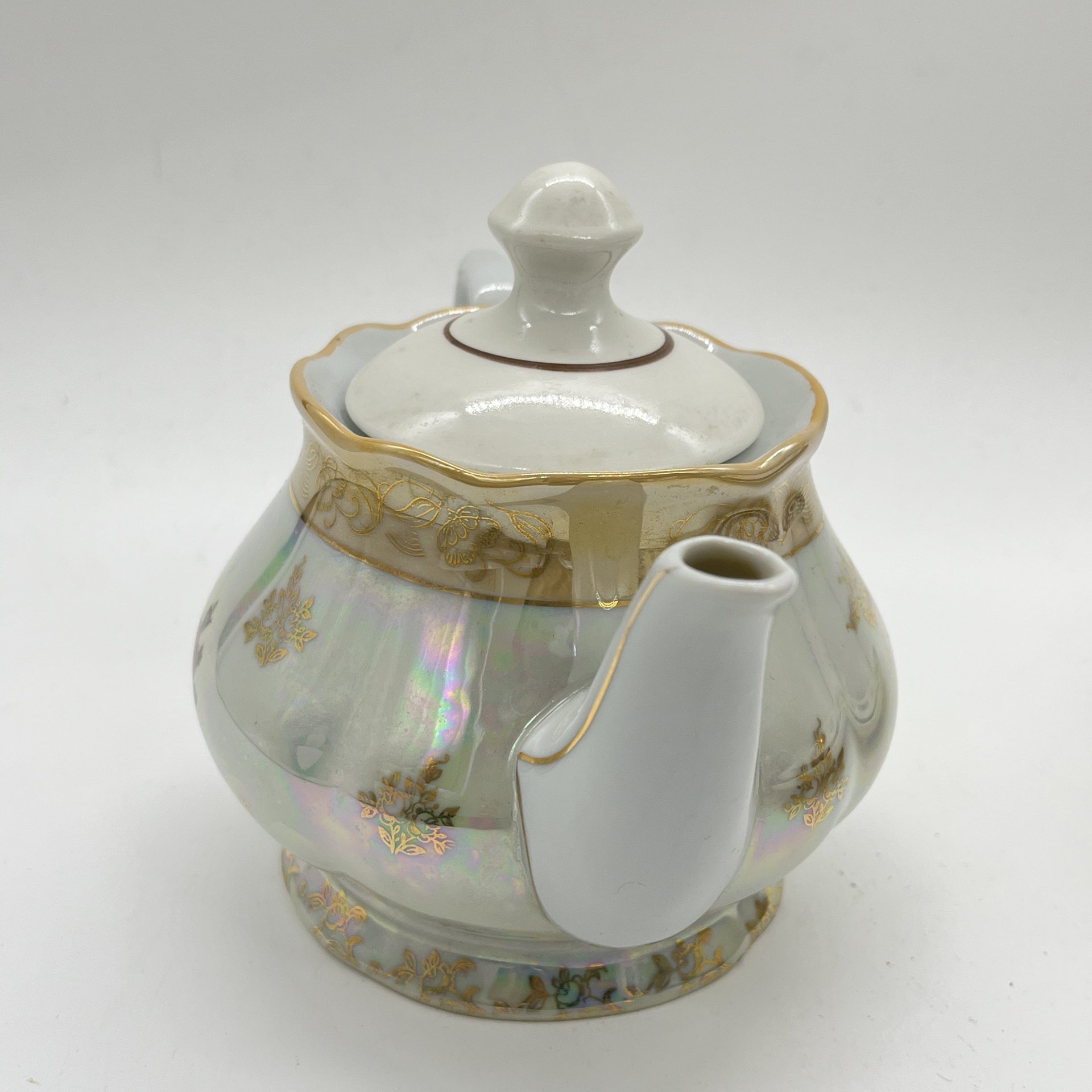 Чайник заварочный из сервиза "Мадонна" (крышка подбор), фарфор, люстр, деколь, золочение, Oscar Schlegelmilch, Германия, 1950-1972 гг.