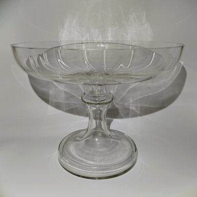 Ваза на ножке (фруктовница), стекло, Российская империя, 1900-1910 гг.