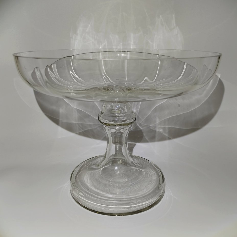 Ваза на ножке (фруктовница), стекло, Российская империя, 1900-1910 гг.