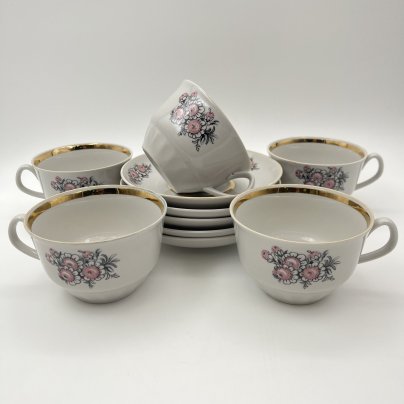 Набор из 5-ти чайных пар с цветочным декором, фарфор, деколь, золочение, Рижский фарфорово-фаянсовый завод, СССР, 1970-1980 гг.